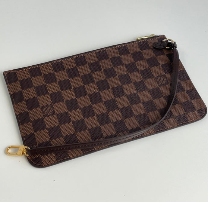 Louis Vuitton pochette in damier ebene