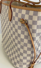 Load image into Gallery viewer, Louis Vuitton neverfull MM azur