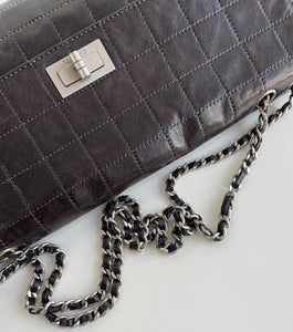 Chanel reissue chocolate bar shoulder bag in dark brown