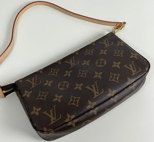 Louis Vuitton pochette accessories in monogram