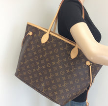 Load image into Gallery viewer, Louis Vuitton neverfull MM monogram