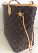 Load image into Gallery viewer, Louis Vuitton neverfull MM monogram