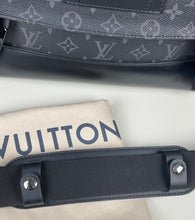 Load image into Gallery viewer, Louis Vuitton messenger PM voyager