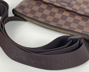 Louis Vuitton damier ebene pochette melville