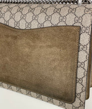 Load image into Gallery viewer, Gucci dionysus supreme GG medium shoulder bag