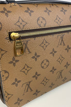 Load image into Gallery viewer, Louis Vuitton pochette metis in monogram reverse canvas