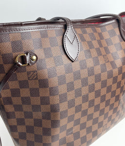 Louis Vuitton Neverfull MM size in damier ebene