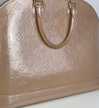 Load image into Gallery viewer, Louis Vuitton alma GM rose florentine vernis
