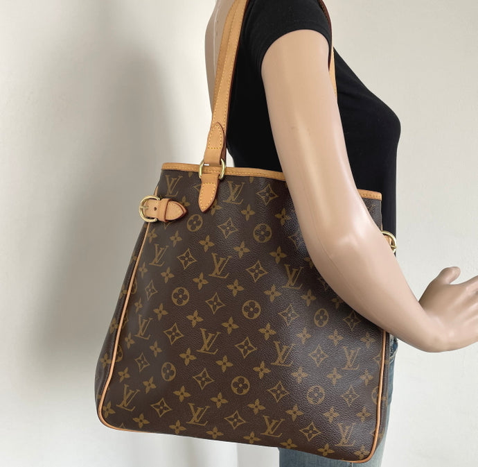Louis Vuitton batignolles vertical