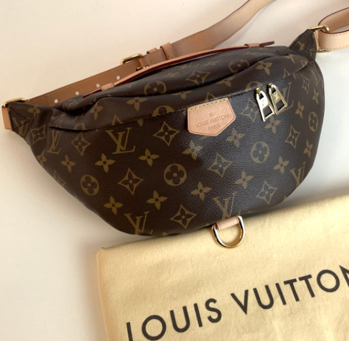 Louis Vuitton bumbag in monogram