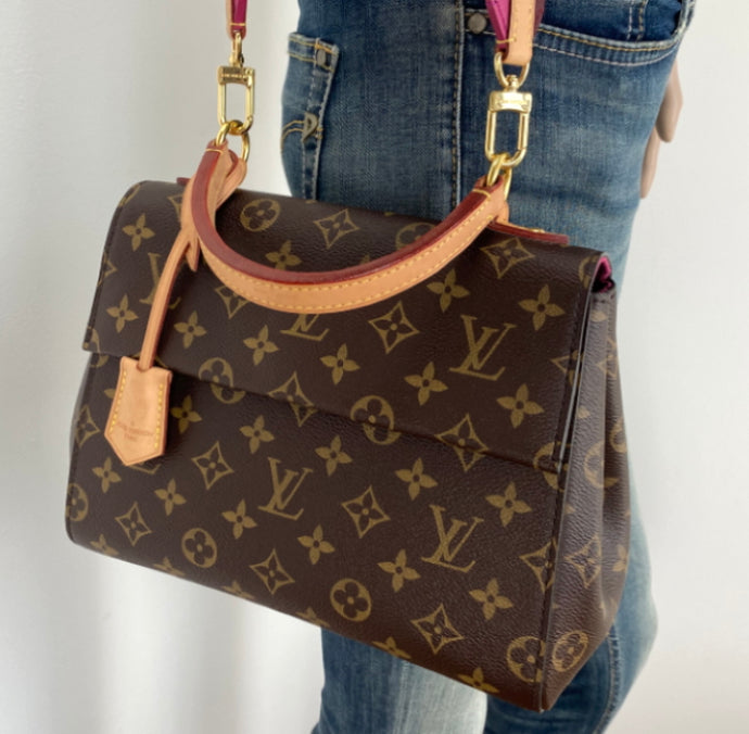 Louis Vuitton Cluny MM Monogram Sesame - SOLD