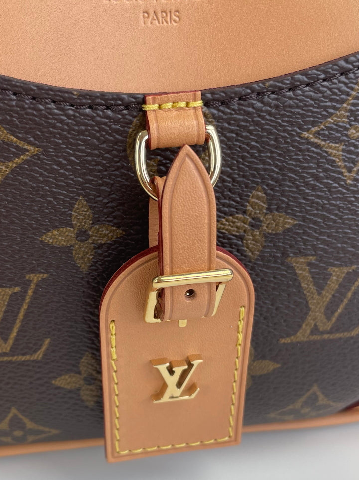 Louis Vuitton Monogram Mini Deauville Bag