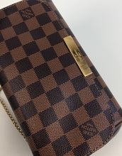 Load image into Gallery viewer, Louis Vuitton favorite pm damier ebene