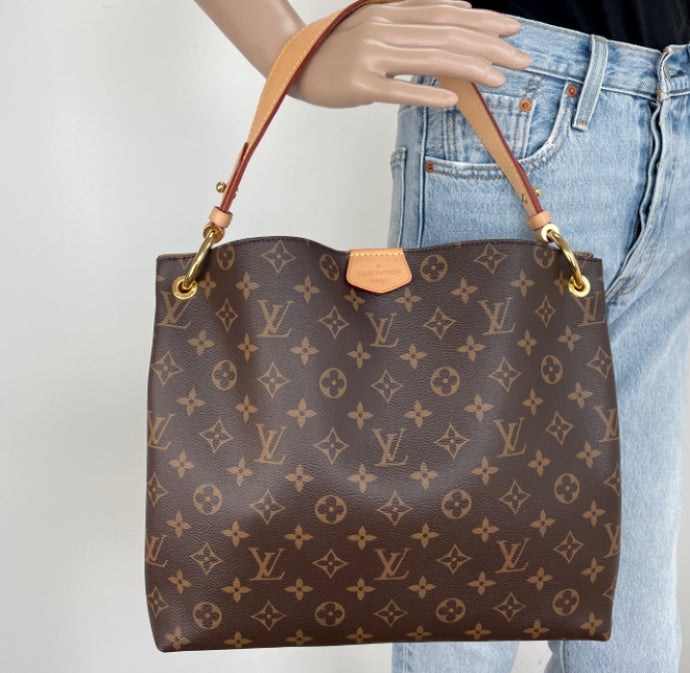 Louis Vuitton graceful PM in monogram