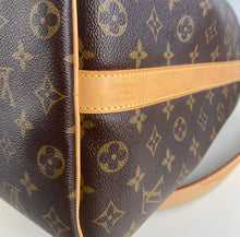 Load image into Gallery viewer, Louis Vuitton keepall bandouliere 50