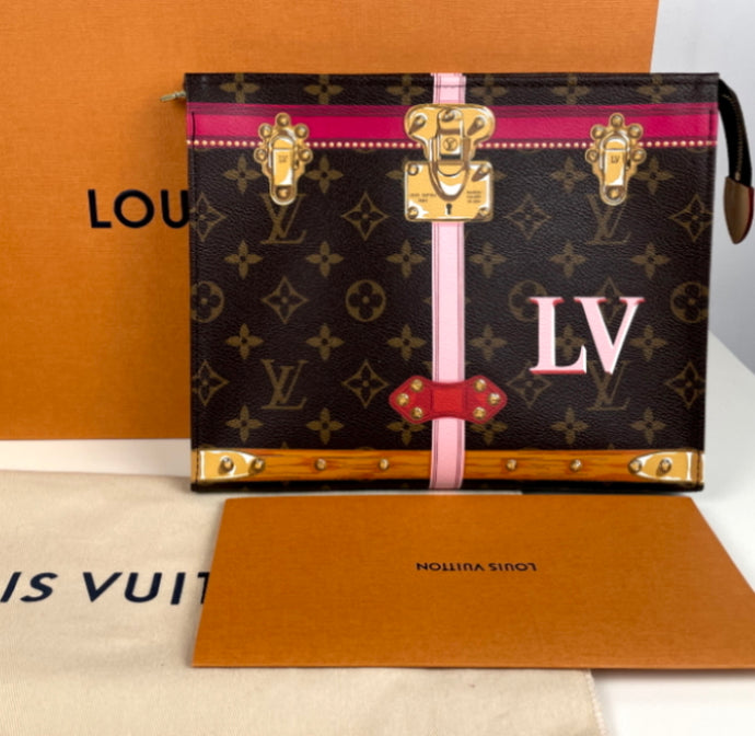 Louis Vuitton Thames pm monogram – Lady Clara's Collection