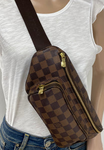 Louis Vuitton melville waist/bumbag