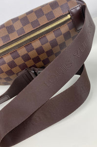 Louis Vuitton melville waist/bumbag