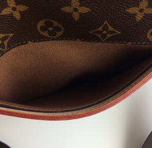 Louis Vuitton abbesses GM monogram messenger bag