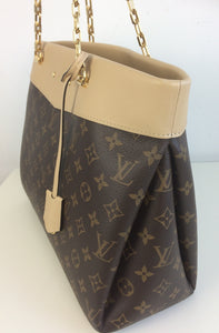 Louis Vuitton pallas chain shopper tote