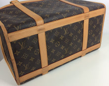 Load image into Gallery viewer, Louis Vuitton pet/ dog carrier 40 monogram