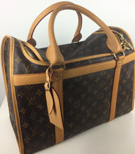 Load image into Gallery viewer, Louis Vuitton pet/ dog carrier 40 monogram