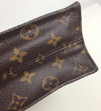Load image into Gallery viewer, Louis Vuitton sac plat monogram