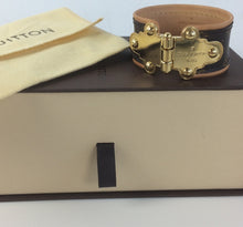 Load image into Gallery viewer, Louis Vuitton save it bracelet