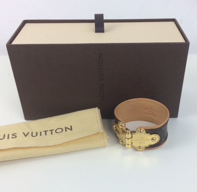 Louis Vuitton save it bracelet