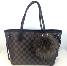 Load image into Gallery viewer, Louis vuitton neverfull pm damier