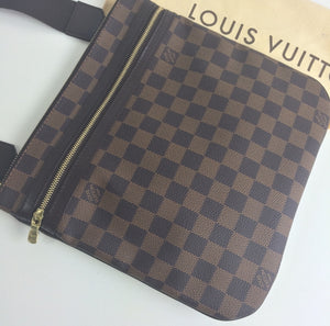 Louis Vuitton pochette bosphore damier
