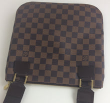 Load image into Gallery viewer, Louis Vuitton pochette bosphore damier