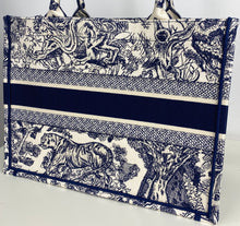 Load image into Gallery viewer, Christian Dior small jungle book tote